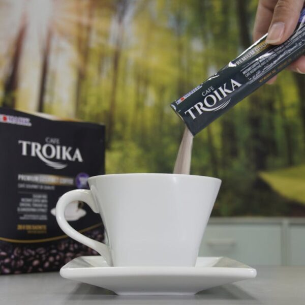 Troika - Image 2